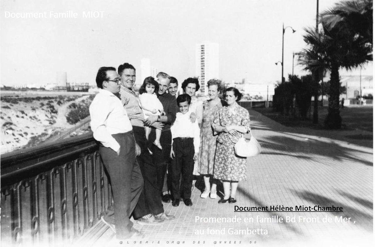 Oran- SDV- 7062- 1959 10 11 FRONT DE MER VERS GAMBETTA -.JPG